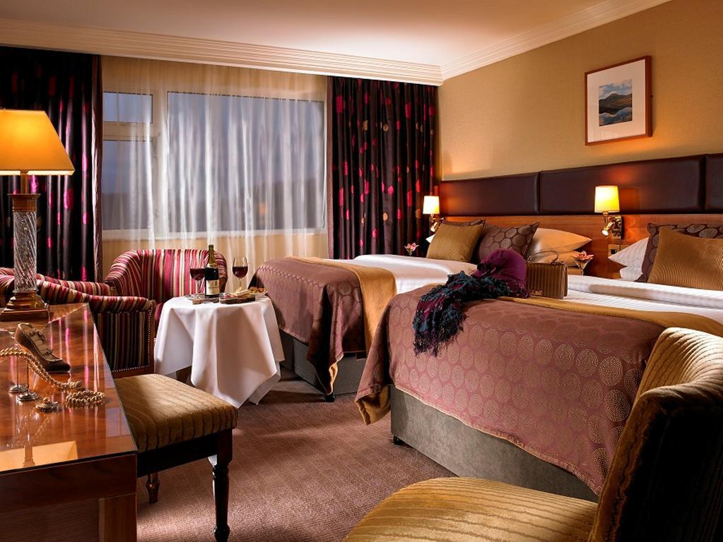 ווסטפורט Castlecourt Hotel, Spa & Leisure מראה חיצוני תמונה